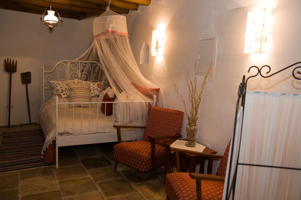 Xenios Cottages Lofou Habitación foto